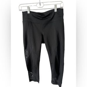 Athleta Mesh Sonar Crop Leggings